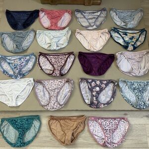 Vanity fair underwear bundle 19 pairs ! Size 6 medium